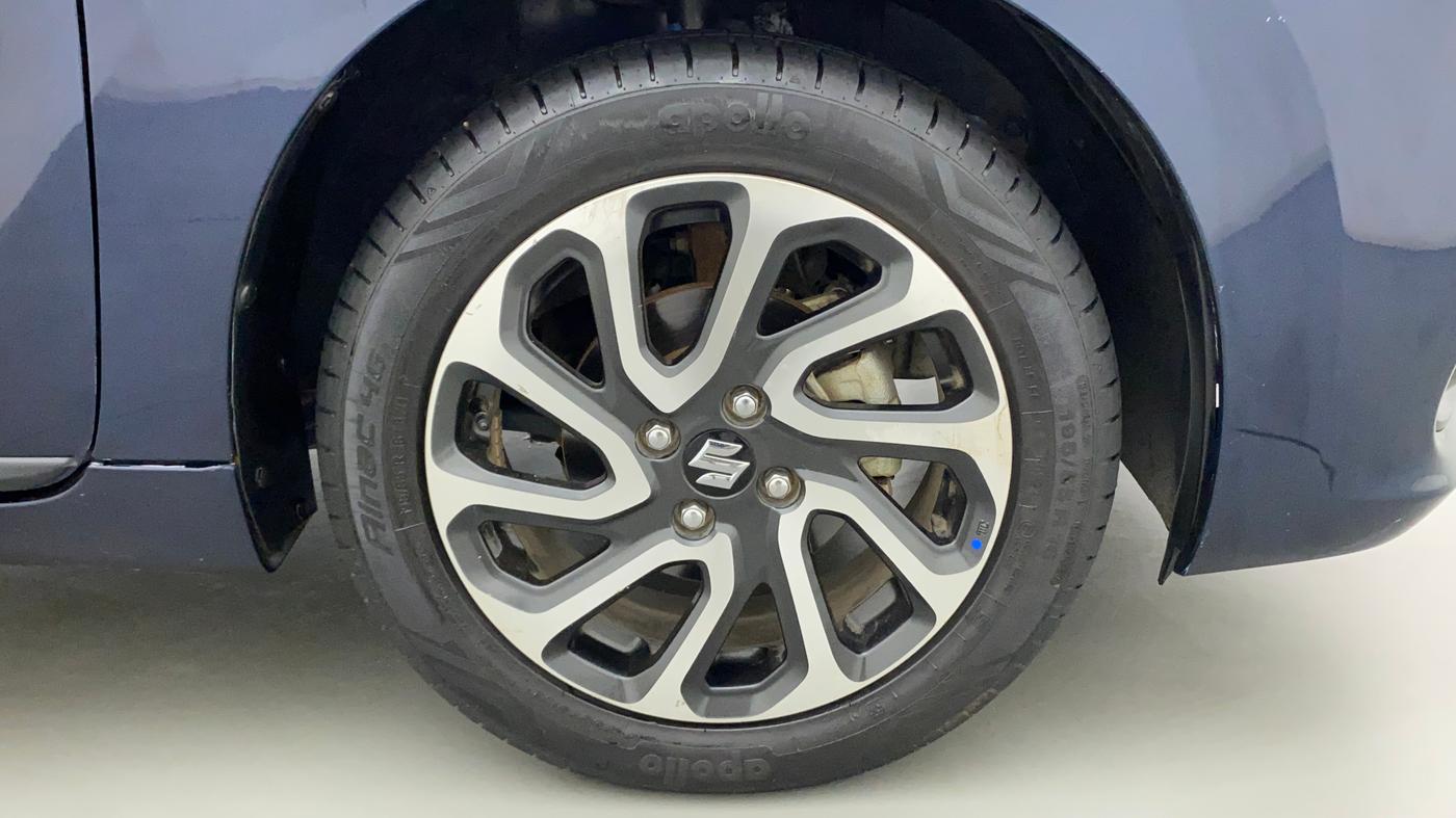2022 Maruti Baleno ALPHA 1.2 AGS, Petrol, Automatic, 6,942 km, Right Front Wheel