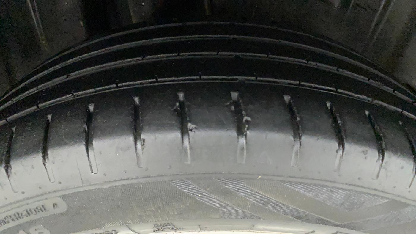 2022 Maruti Baleno ALPHA 1.2 AGS, Petrol, Automatic, 6,942 km, Right Rear Tyre Tread