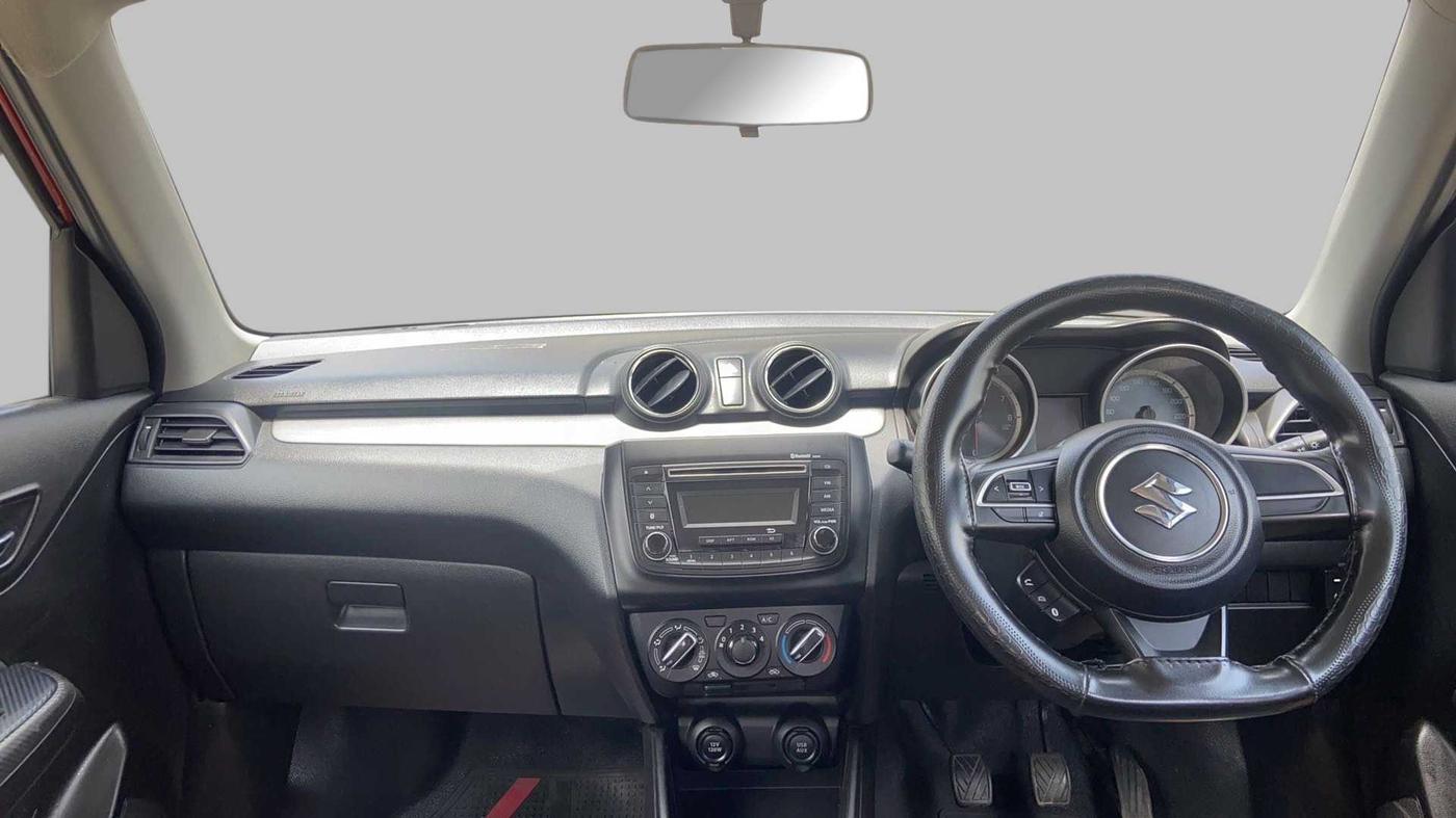 2018 Maruti Swift VXI, Petrol, Manual, 38,189 km, Dashboard