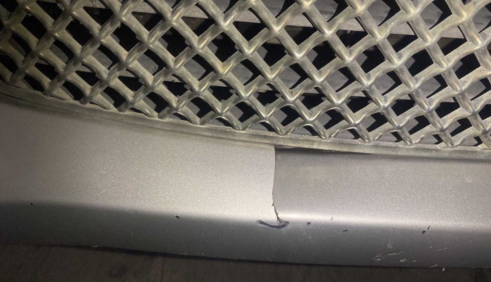 2015 Maruti Swift LDI, Diesel, Manual, 80,303 km, Front bumper - Minor damage