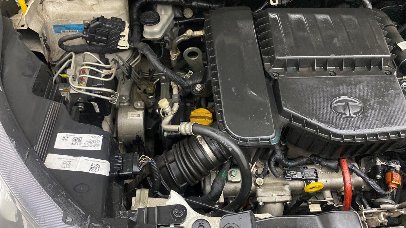 2023 Tata NEXON XZ PLUS DIESEL, Diesel, Manual, 1,38,752 km, Engine View - Right