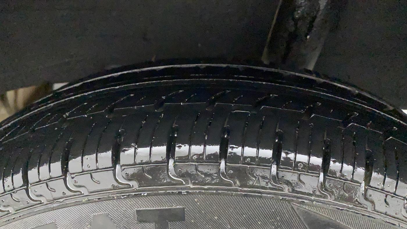 2018 Datsun Redi Go T (O), Petrol, Manual, 51,222 km, Left Rear Tyre Tread