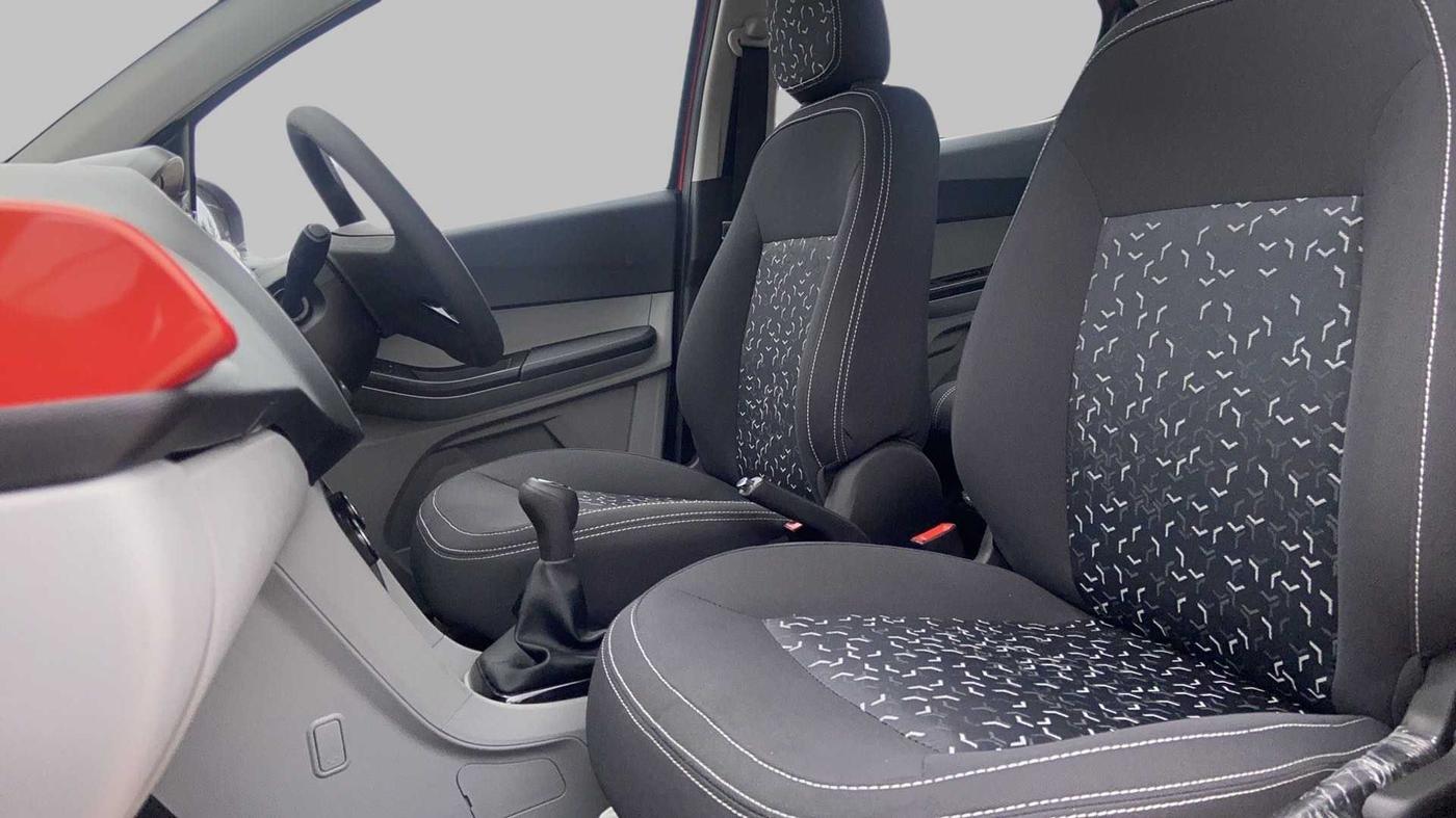 2021 Tata Tiago XZ PLUS PETROL, Petrol, Manual, 4,136 km, Right Side Front Door Cabin