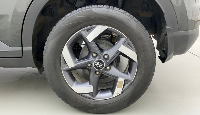 2021 Hyundai VENUE SX 1.5 (O) EXECUTIVE CRDI, Diesel, Manual, 35,965 km, Left Rear Wheel