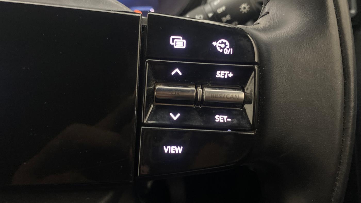 2023 Tata Safari ADVENTURE PLUS DARK EDITION, Diesel, Manual, 17,924 km, Adaptive Cruise Control