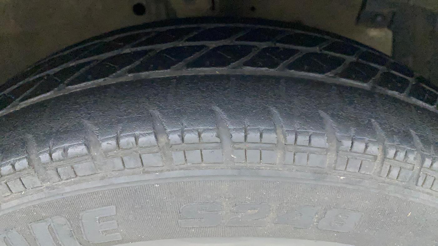 2012 Maruti Swift LDI, Diesel, Manual, 75,562 km, Right Front Tyre Tread