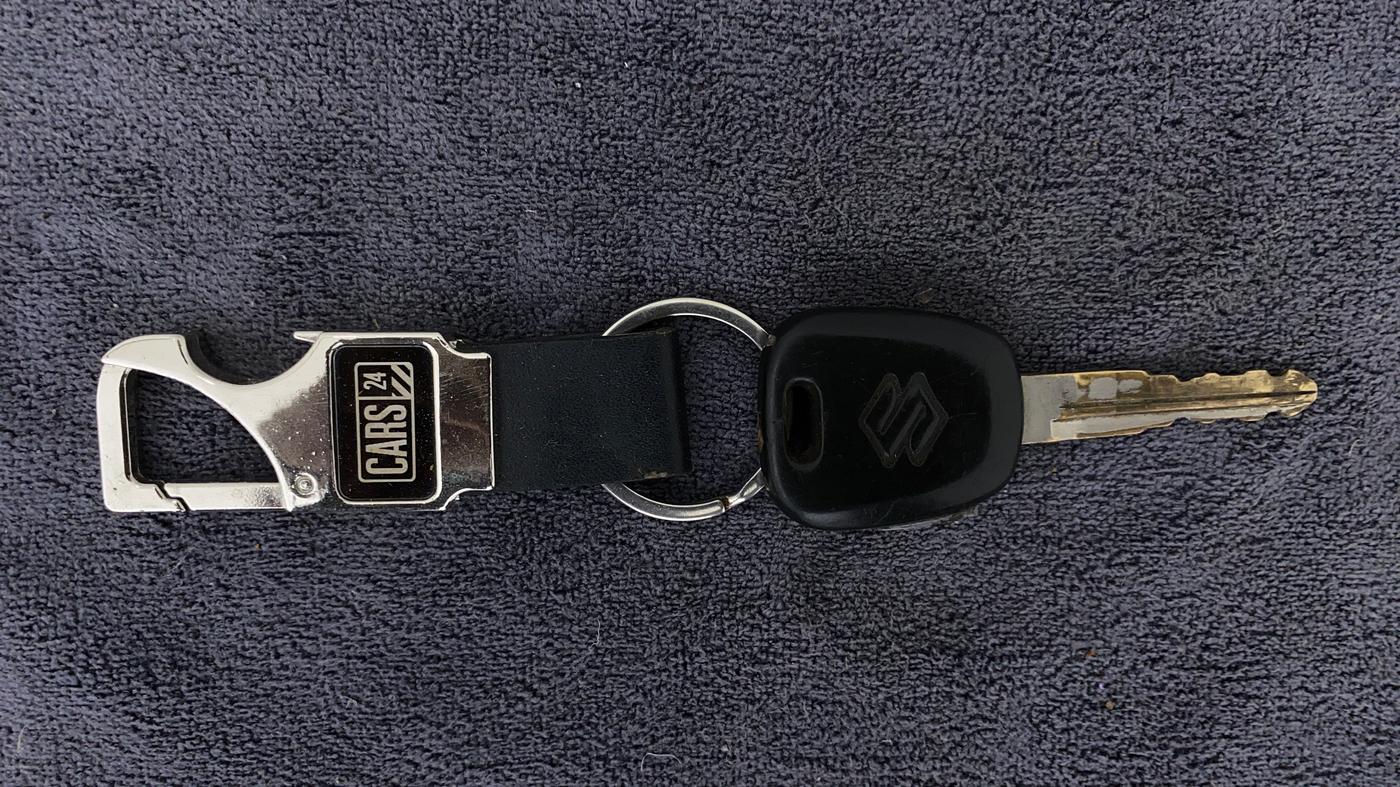2012 Maruti Swift LDI, Diesel, Manual, 75,562 km, Key Close Up