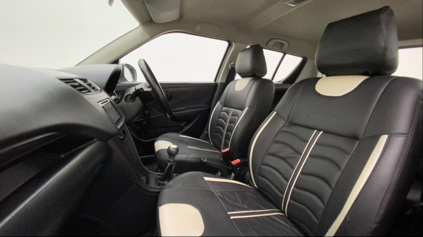 2012 Maruti Swift LDI, Diesel, Manual, 75,562 km, Right Side Front Door Cabin