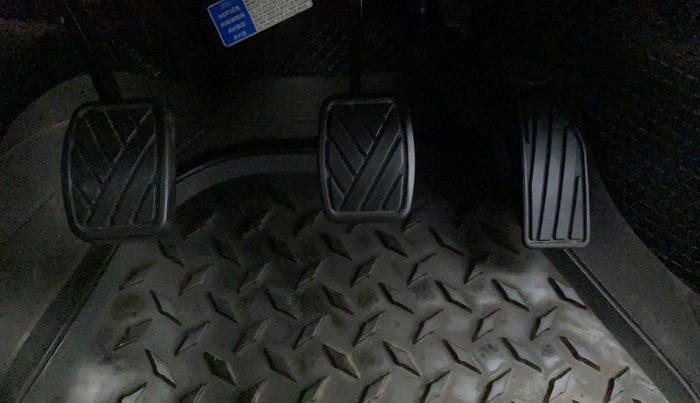 2019 Maruti Baleno DELTA PETROL 1.2, Petrol, Manual, 46,057 km, Pedals