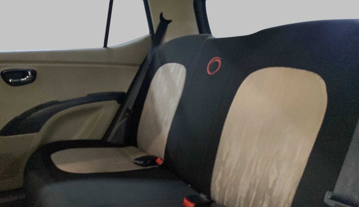 2013 Hyundai i10 MAGNA 1.2, Petrol, Manual, 18,564 km, Right Side Rear Door Cabin