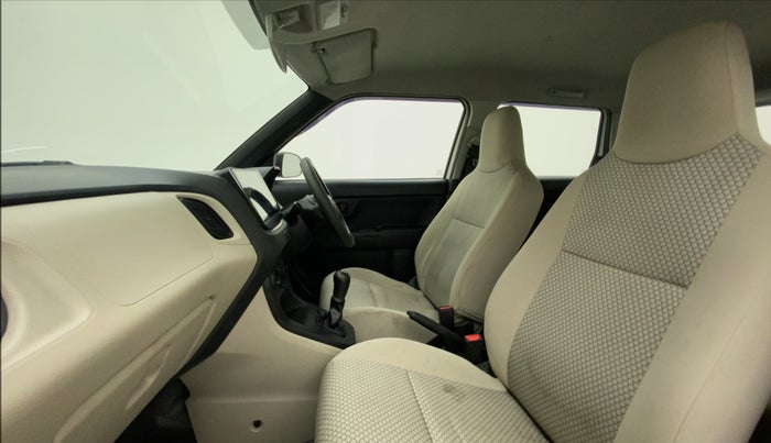 2019 Maruti New Wagon-R LXI CNG 1.0, CNG, Manual, 86,251 km, Right Side Front Door Cabin