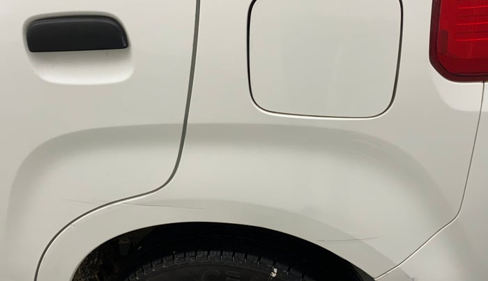 2019 Maruti New Wagon-R LXI CNG 1.0, CNG, Manual, 86,251 km, Left quarter panel - Minor scratches