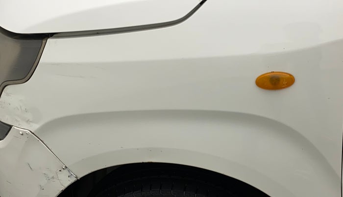 2019 Maruti New Wagon-R LXI CNG 1.0, CNG, Manual, 86,251 km, Left fender - Slightly dented