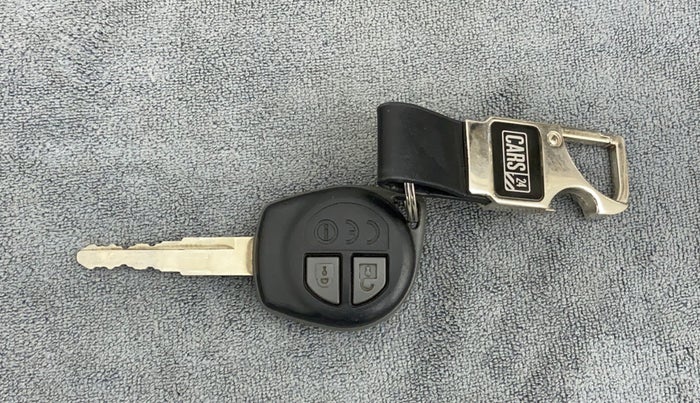 2019 Maruti New Wagon-R LXI CNG 1.0, CNG, Manual, 86,251 km, Key Close Up