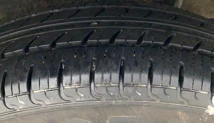 2019 Maruti New Wagon-R LXI CNG 1.0, CNG, Manual, 86,251 km, Left Rear Tyre Tread