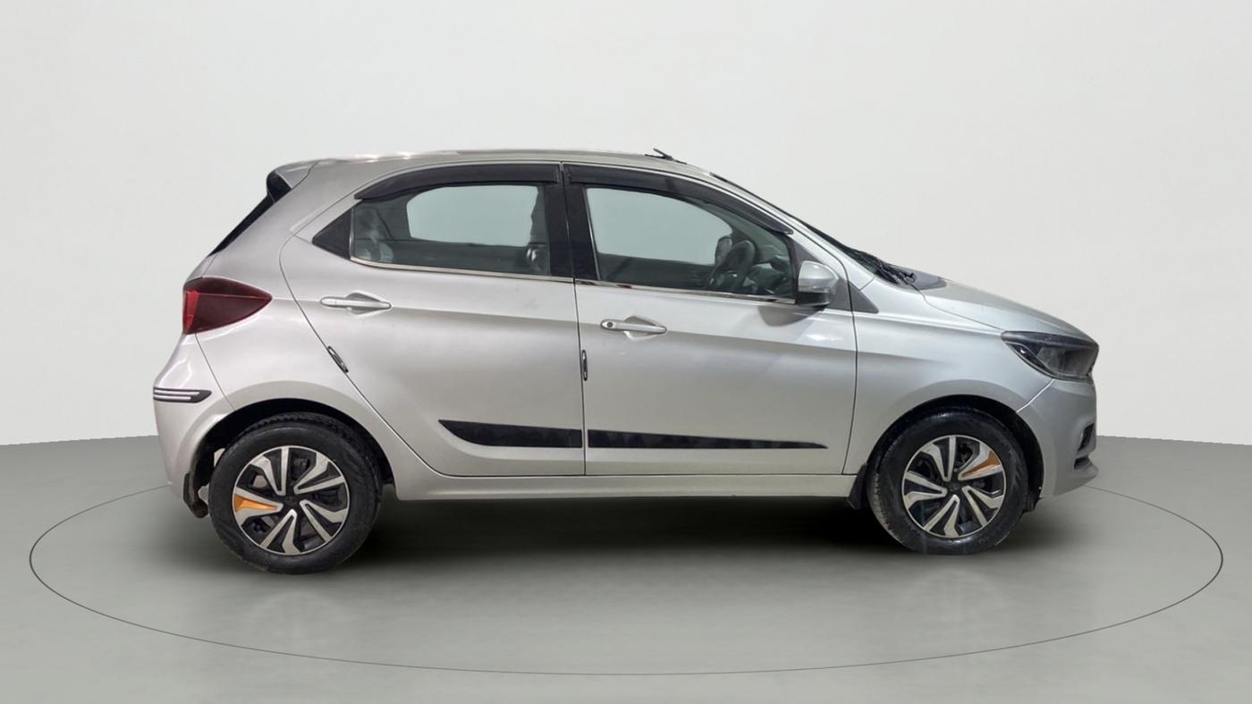 2021 Tata Tiago XZ PETROL, Petrol, Manual, 17,659 km, Right Side View