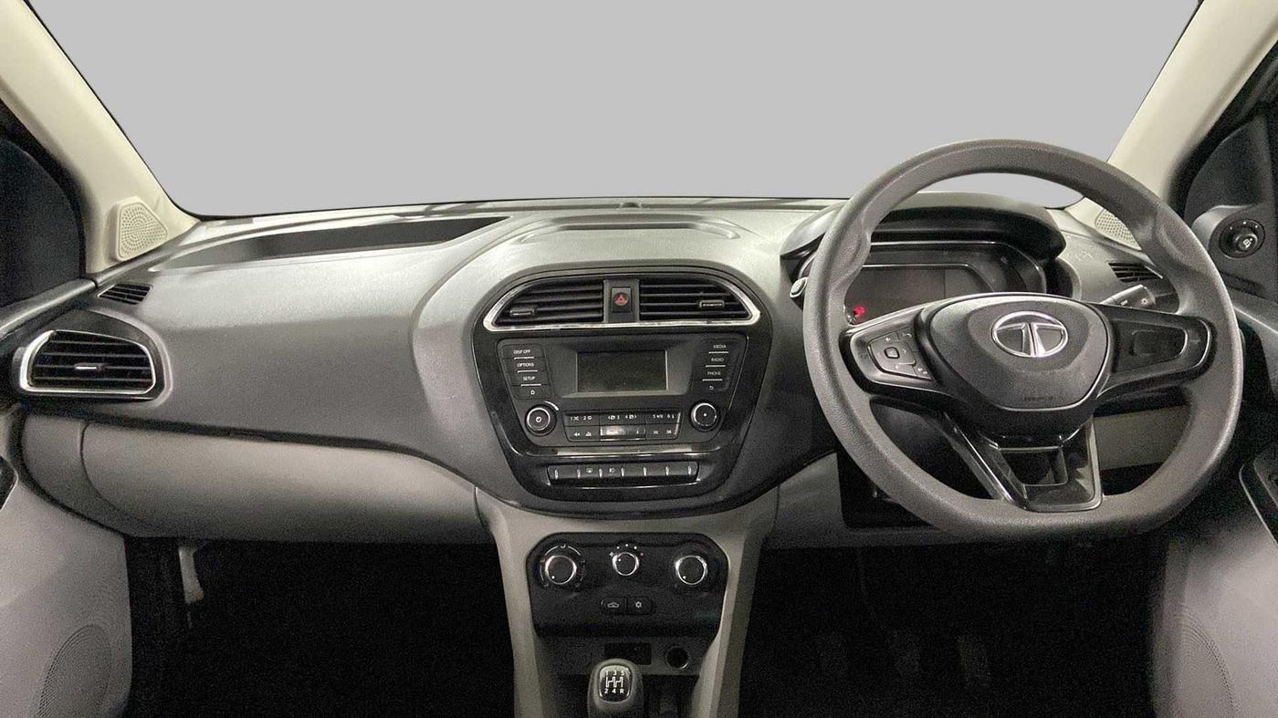 2021 Tata Tiago XZ PETROL, Petrol, Manual, 17,659 km, Dashboard