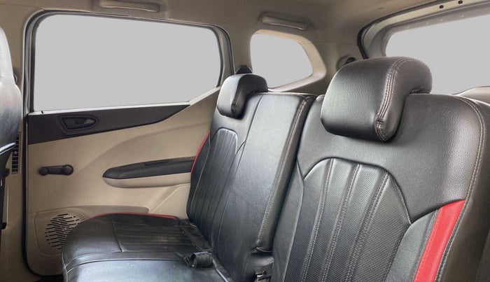 2020 Renault TRIBER RXL MT, Petrol, Manual, 27,596 km, Right Side Rear Door Cabin