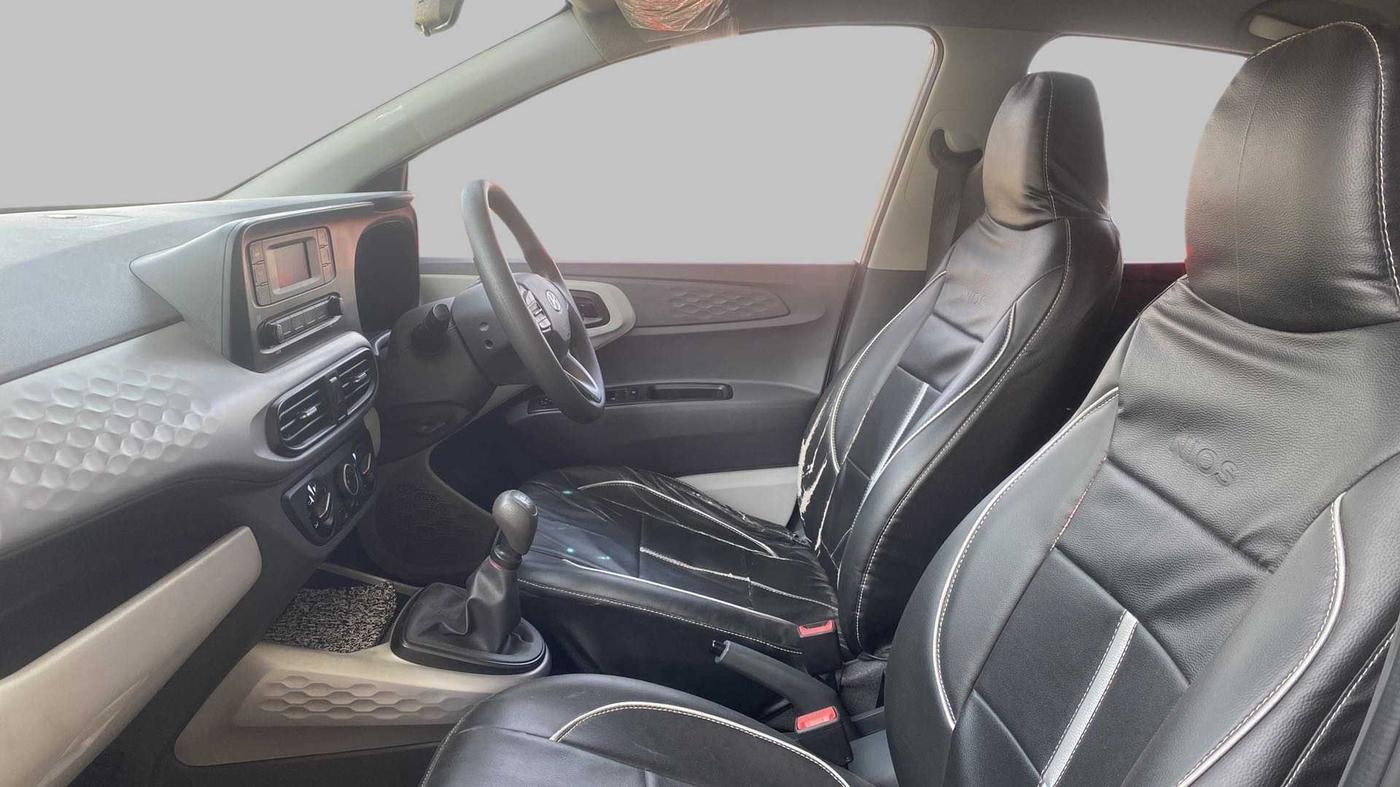 2021 Hyundai GRAND I10 NIOS MAGNA 1.2 KAPPA VTVT, Petrol, Manual, 19,496 km, Right Side Front Door Cabin