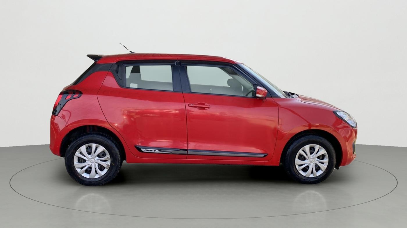 2018 Maruti Swift VXI, Petrol, Manual, 46,211 km, Right Side View