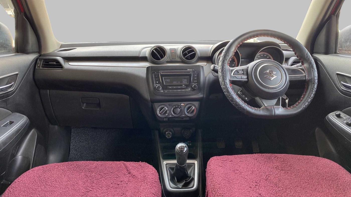2018 Maruti Swift VXI, Petrol, Manual, 46,211 km, Dashboard