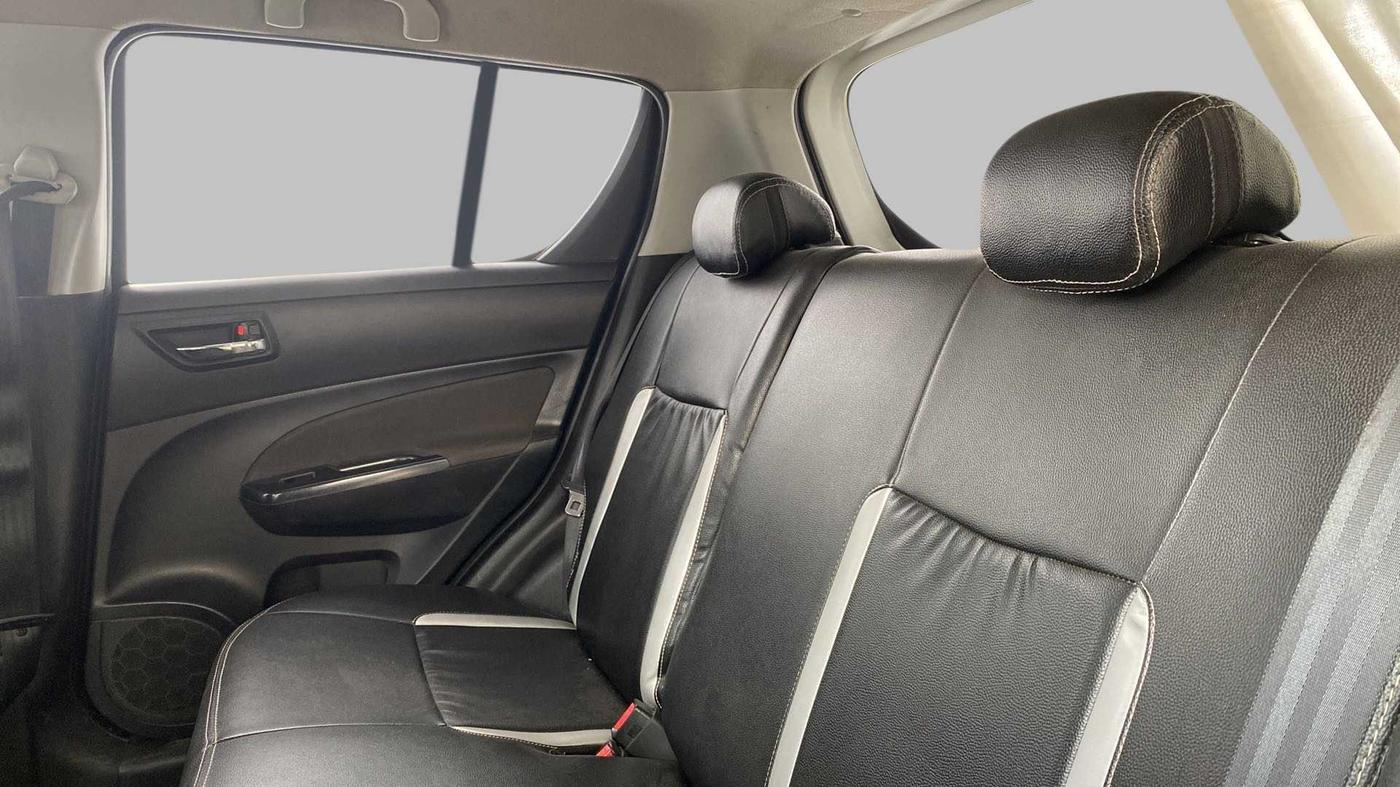 2017 Maruti Swift VXI, Petrol, Manual, 63,199 km, Right Side Rear Door Cabin