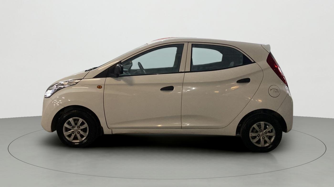 2016 Hyundai Eon ERA PLUS (O), Petrol, Manual, 31,166 km, Left Side