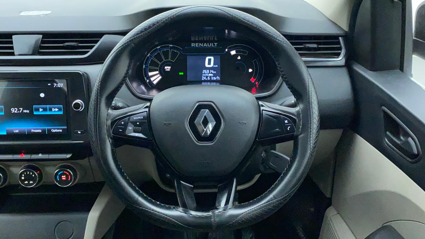 2022 Renault TRIBER RXT LIMITED EDITION, Petrol, Manual, 26,914 km, Steering Wheel Close Up