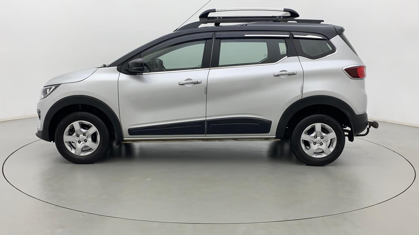 2022 Renault TRIBER RXT LIMITED EDITION, Petrol, Manual, 26,914 km, Left Side