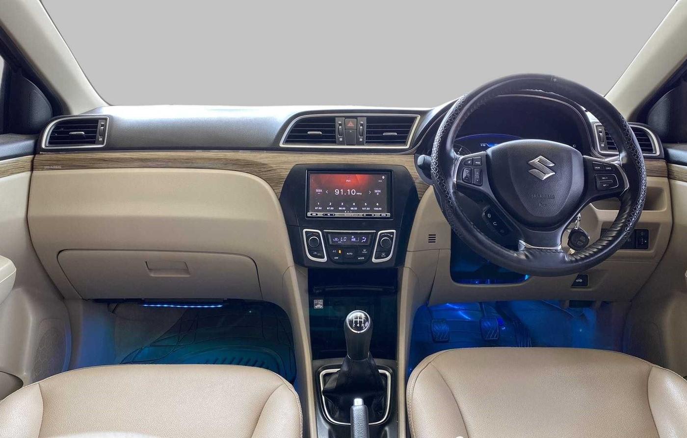 2018 Maruti Ciaz DELTA 1.5 SHVS MT PETROL, Petrol, Manual, 37,288 km, Dashboard