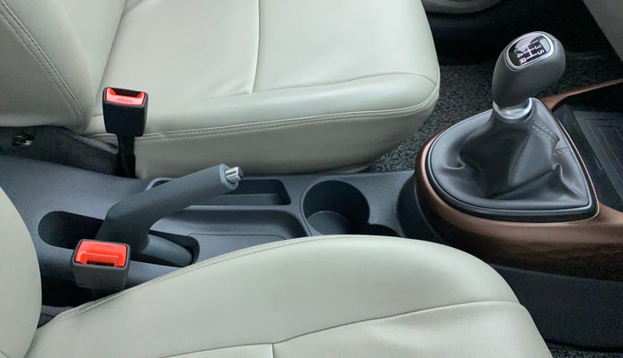 2022 Hyundai AURA SX 1.2 (O), Petrol, Manual, 7,030 km, Gear Lever