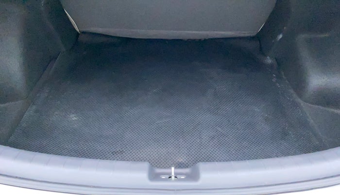2022 Hyundai AURA SX 1.2 (O), Petrol, Manual, 7,030 km, Boot Inside