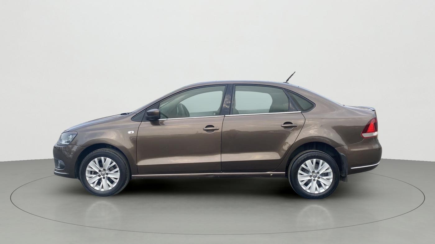 2015 Volkswagen Vento HIGHLINE 1.5 AT, Diesel, Automatic, 92,517 km, Left Side