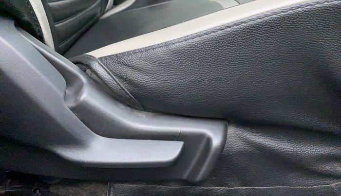 2020 Maruti Baleno DELTA PETROL 1.2, Petrol, Manual, 73,659 km, Driver Side Adjustment Panel