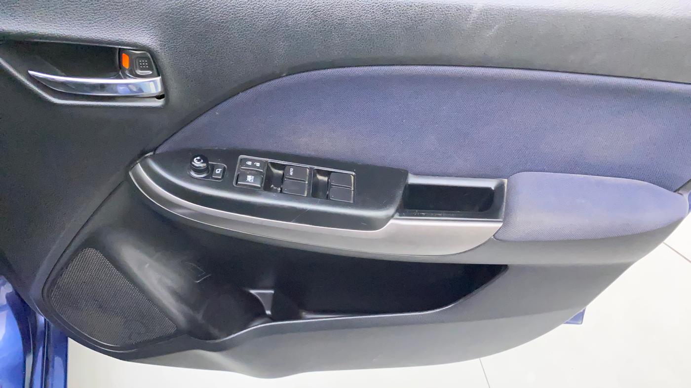 2020 Maruti Baleno DELTA PETROL 1.2, Petrol, Manual, 73,659 km, Driver Side Door Panels Control