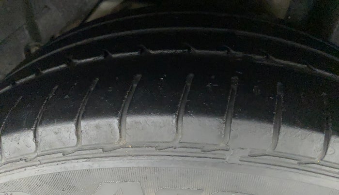 2019 Ford FREESTYLE TITANIUM 1.5 DIESEL, Diesel, Manual, 41,951 km, Left Rear Tyre Tread