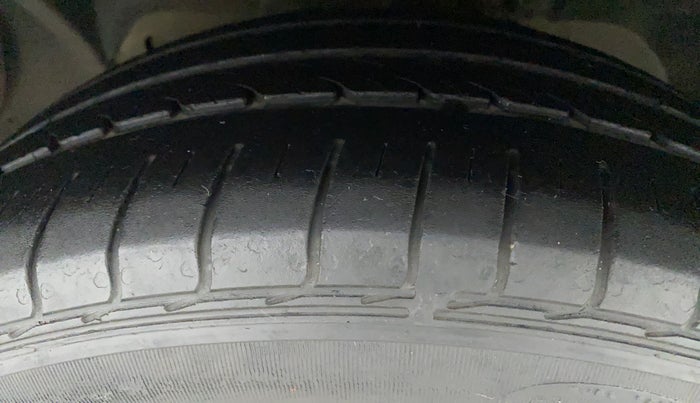 2019 Ford FREESTYLE TITANIUM 1.5 DIESEL, Diesel, Manual, 41,951 km, Left Front Tyre Tread