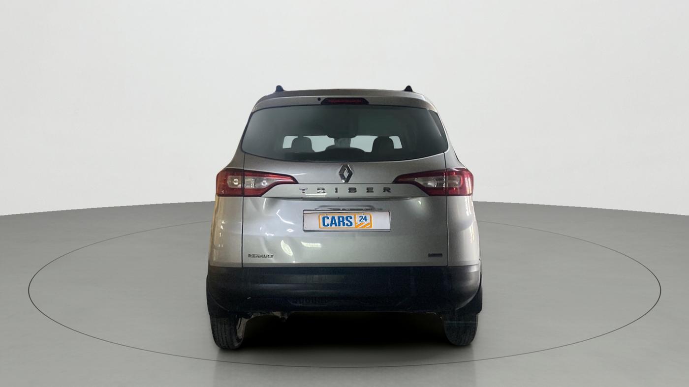 2020 Renault TRIBER RXE MT, Petrol, Manual, 29,900 km, Back/Rear