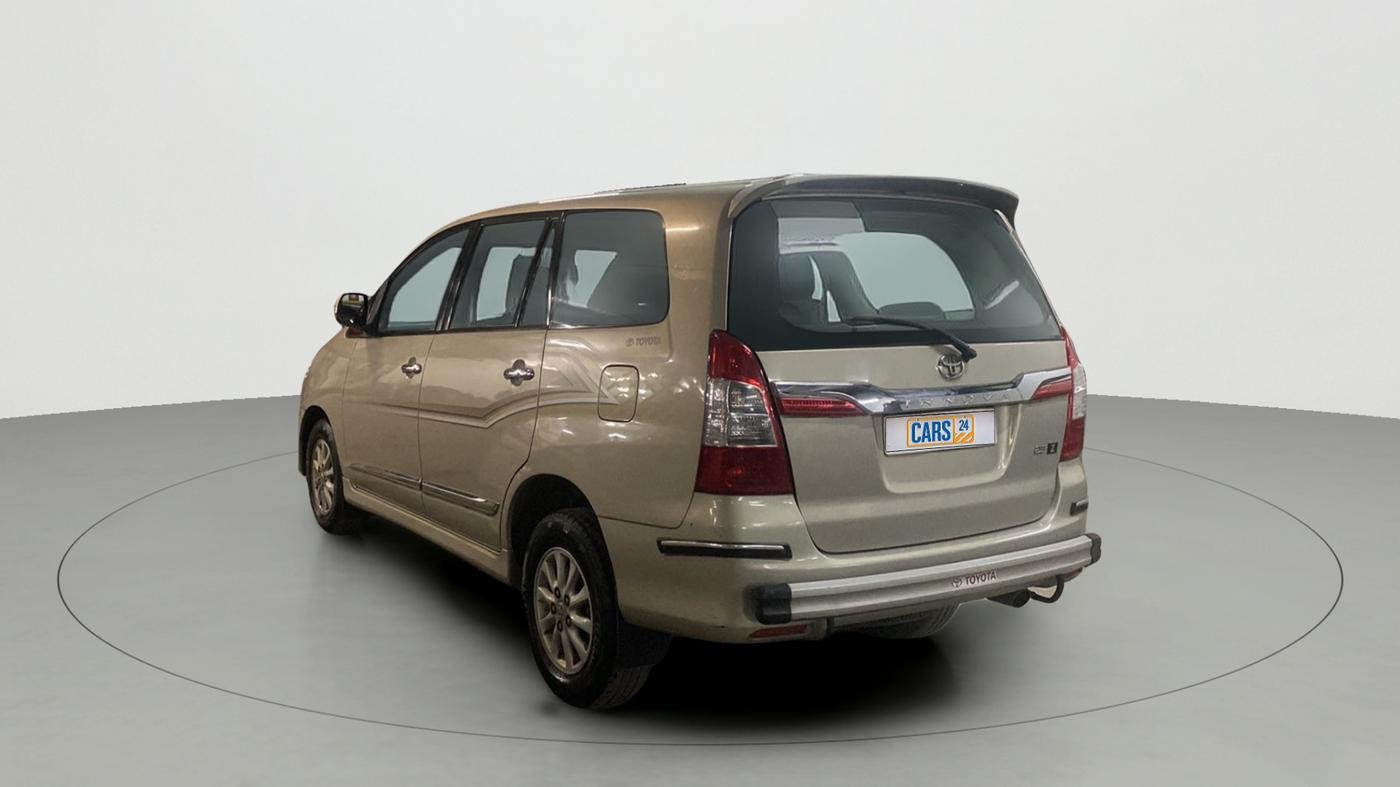 2013 Toyota Innova 2.5 ZX 7 STR, Diesel, Manual, 1,11,361 km, Left Back Diagonal