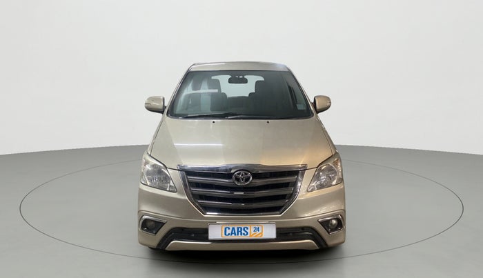 2013 Toyota Innova 2.5 ZX 7 STR, Diesel, Manual, 1,11,361 km, Front