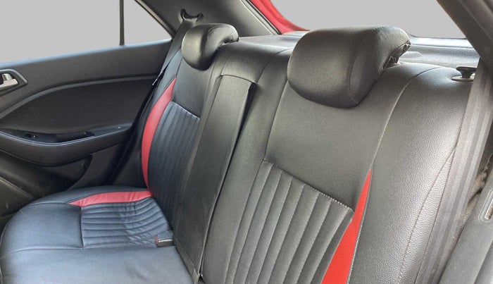2019 Hyundai i20 Active 1.4 SX, Diesel, Manual, 59,127 km, Right Side Rear Door Cabin
