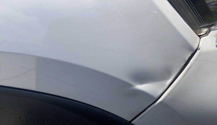 2020 Renault Kwid RXT 1.0 AMT (O), Petrol, Automatic, 42,255 km, Right fender - Slightly dented