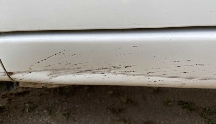 2015 Maruti Wagon R 1.0 VXI, Petrol, Manual, 32,307 km, Left running board - Slightly dented