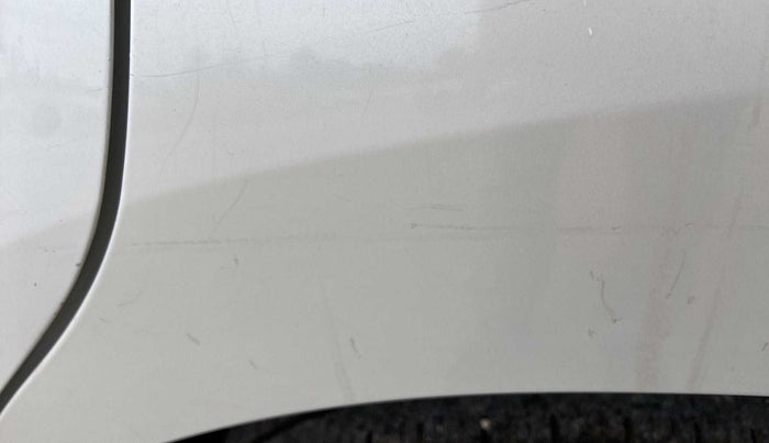 2019 Maruti Baleno DELTA PETROL 1.2, Petrol, Manual, 44,833 km, Left quarter panel - Minor scratches