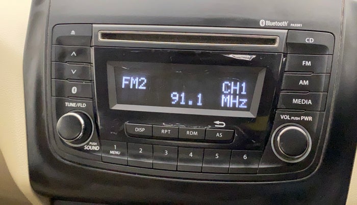 2017 Maruti Dzire VDI AMT, Diesel, Automatic, 91,190 km, Infotainment system - Display is damaged