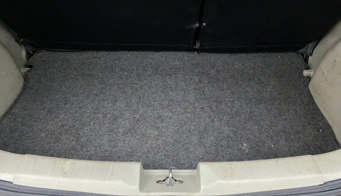 2016 Maruti Celerio ZXI (O), Petrol, Manual, 1,08,582 km, Boot Inside