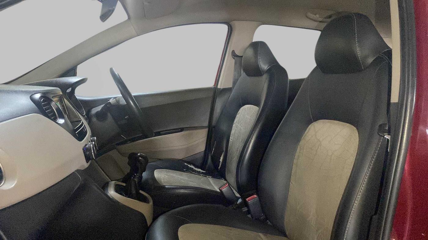 2014 Hyundai Grand i10 MAGNA 1.1 CRDI, Diesel, Manual, 98,341 km, Right Side Front Door Cabin