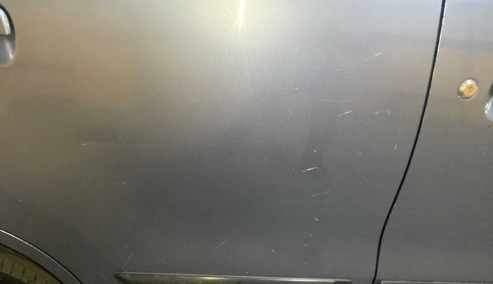 2013 Maruti Wagon R 1.0 VXI, Petrol, Manual, 66,814 km, Right rear door - Slightly dented