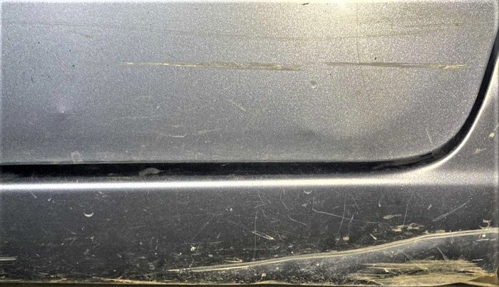 2013 Maruti Wagon R 1.0 VXI, Petrol, Manual, 66,814 km, Left running board - Slightly dented