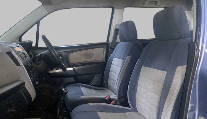 2013 Maruti Wagon R 1.0 VXI, Petrol, Manual, 66,814 km, Right Side Front Door Cabin